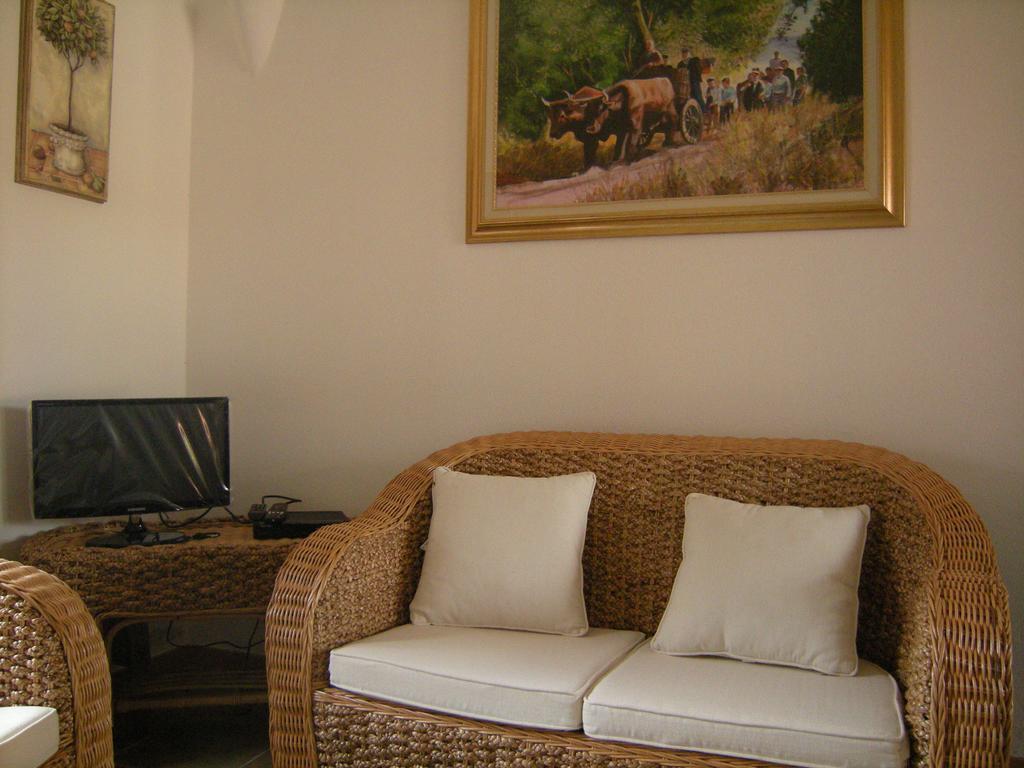 Country House Vignola Mare Aglientu Ngoại thất bức ảnh
