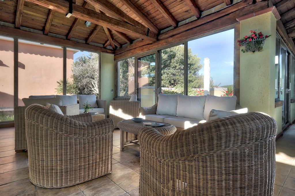 Country House Vignola Mare Aglientu Ngoại thất bức ảnh