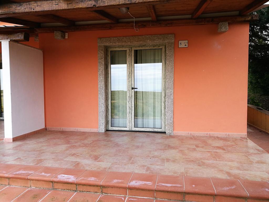 Country House Vignola Mare Aglientu Ngoại thất bức ảnh