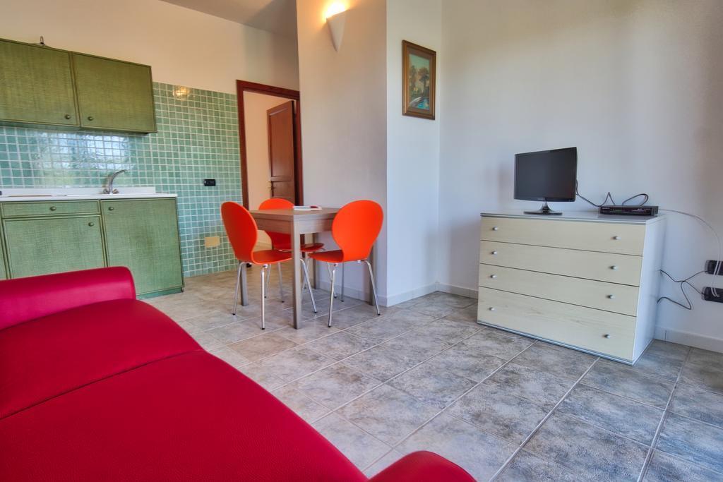 Country House Vignola Mare Aglientu Ngoại thất bức ảnh